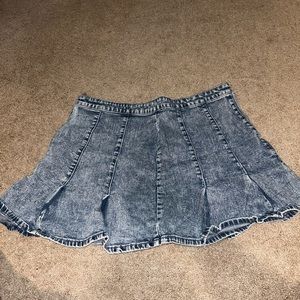 Denim skirt